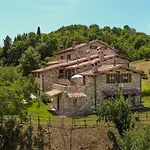 Fonte Chiara Bauernhof Gubbio