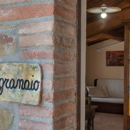 Fonte Chiara Agroturismo *