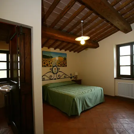 Agroturismo Fonte Chiara *